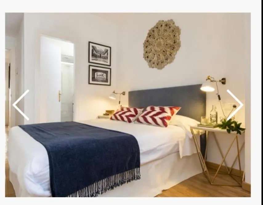 アパート Exclusivo Duplex Con Terraza En Sevilla スペイン