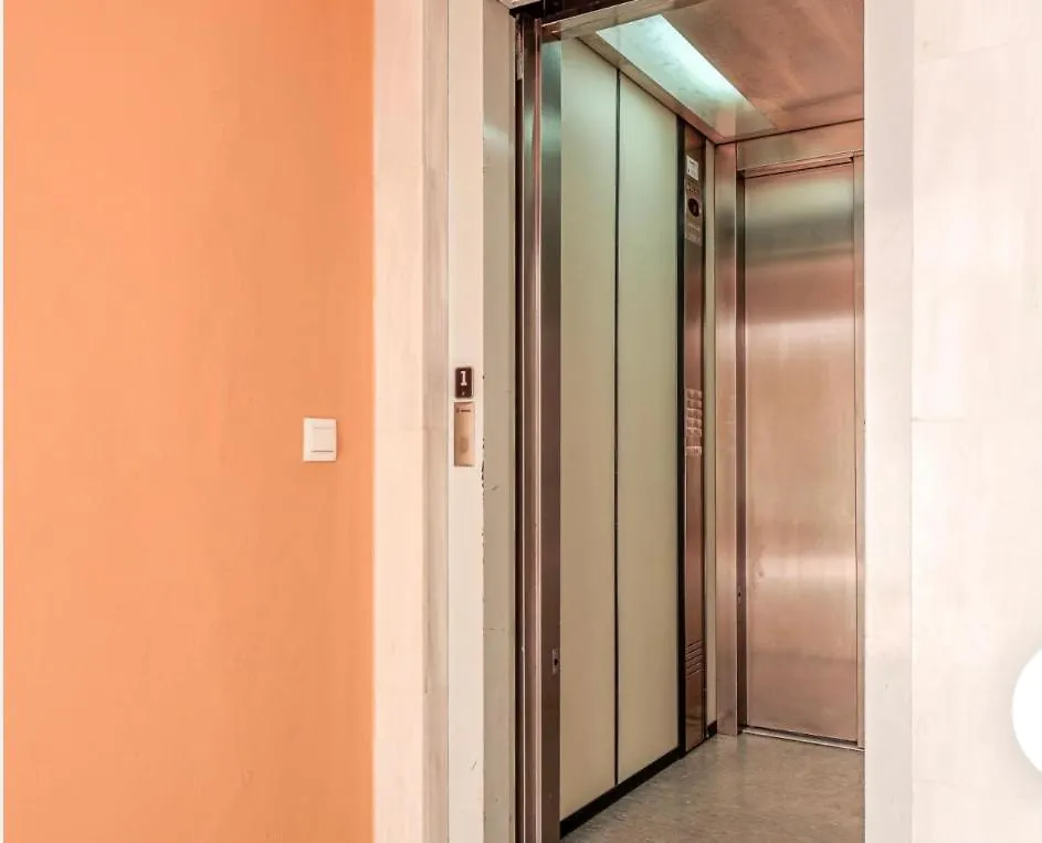 Exclusivo Duplex Con Terraza En Sevilla